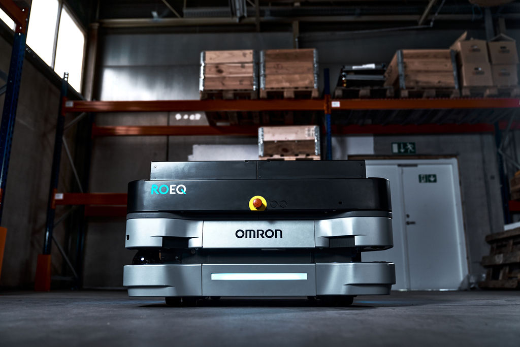 ROEQ TML500/TML750 US Lifter solution for OMRON MD-650/900 | OMRON, Europe