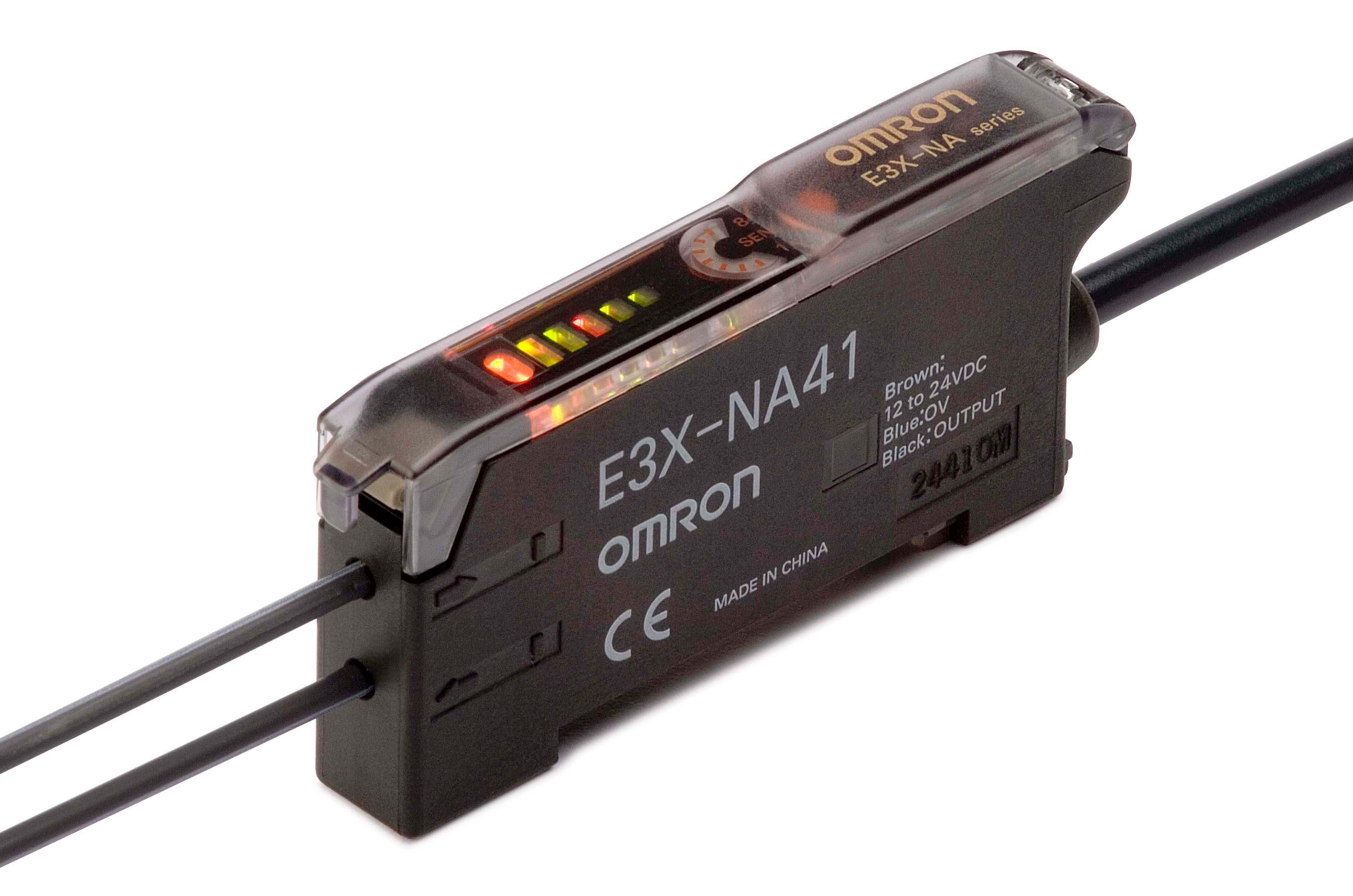 New in Box OMRON E3X-NA41 Photoélectrique fibre optique Sensor Switch 